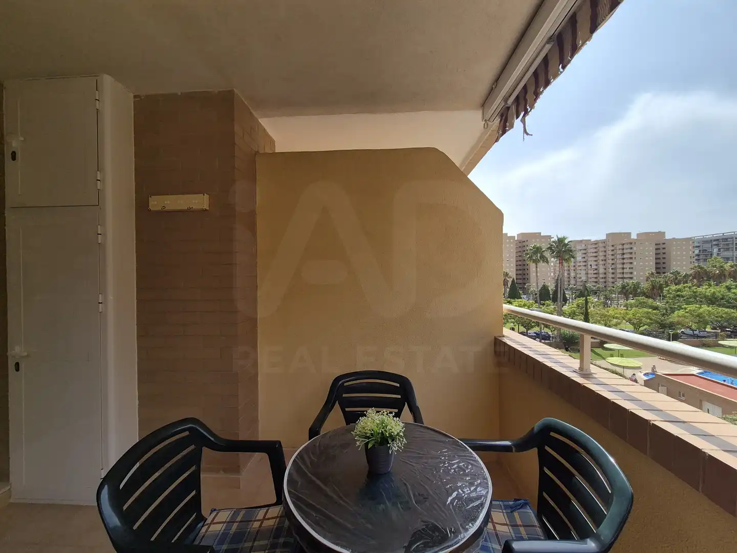 Flat with pool for sale in Avenida Jardín 49, imagen 5