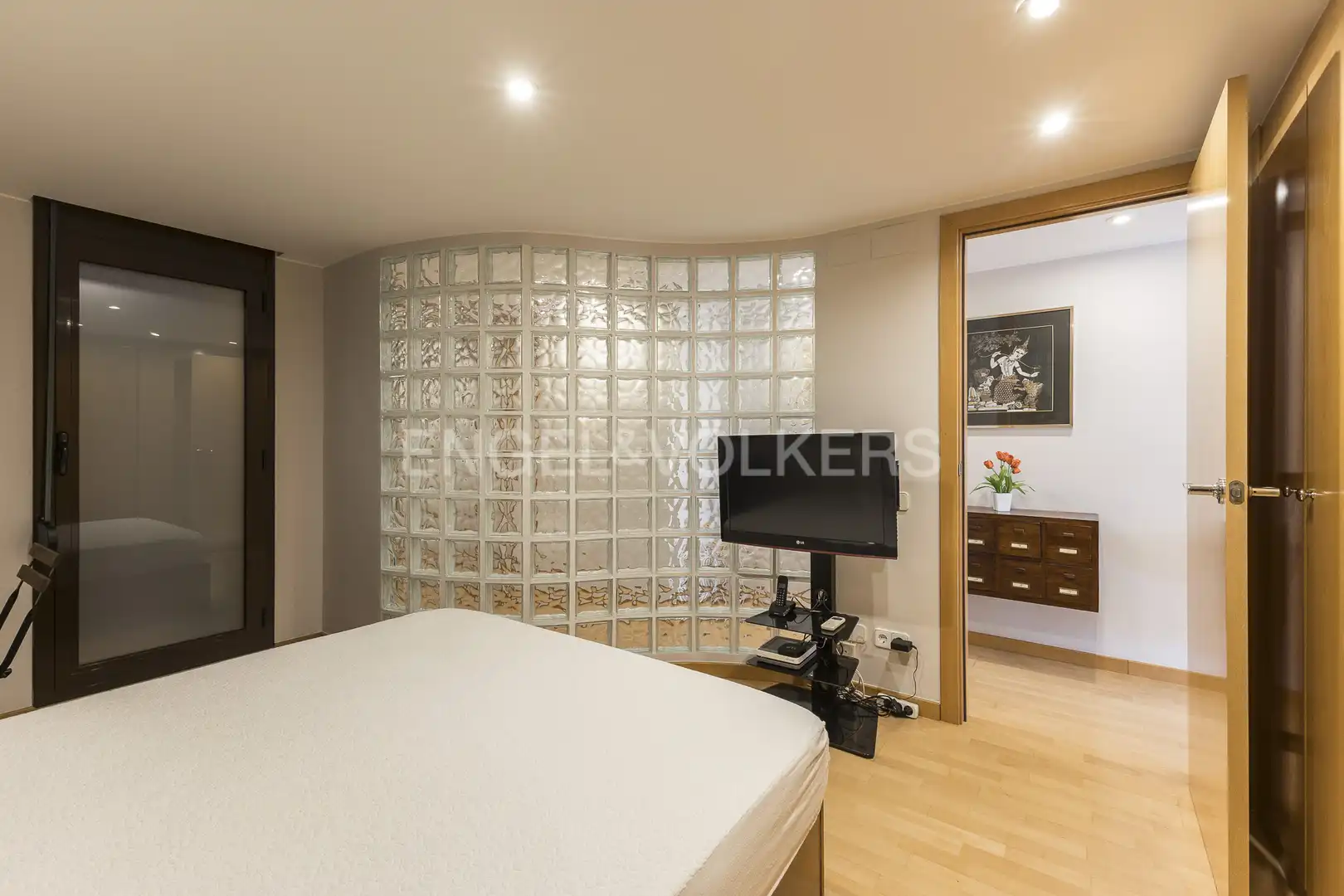 Bedroom of Flat for rent in Barcelona  with Air Conditioner, Heating and Parquet flooring