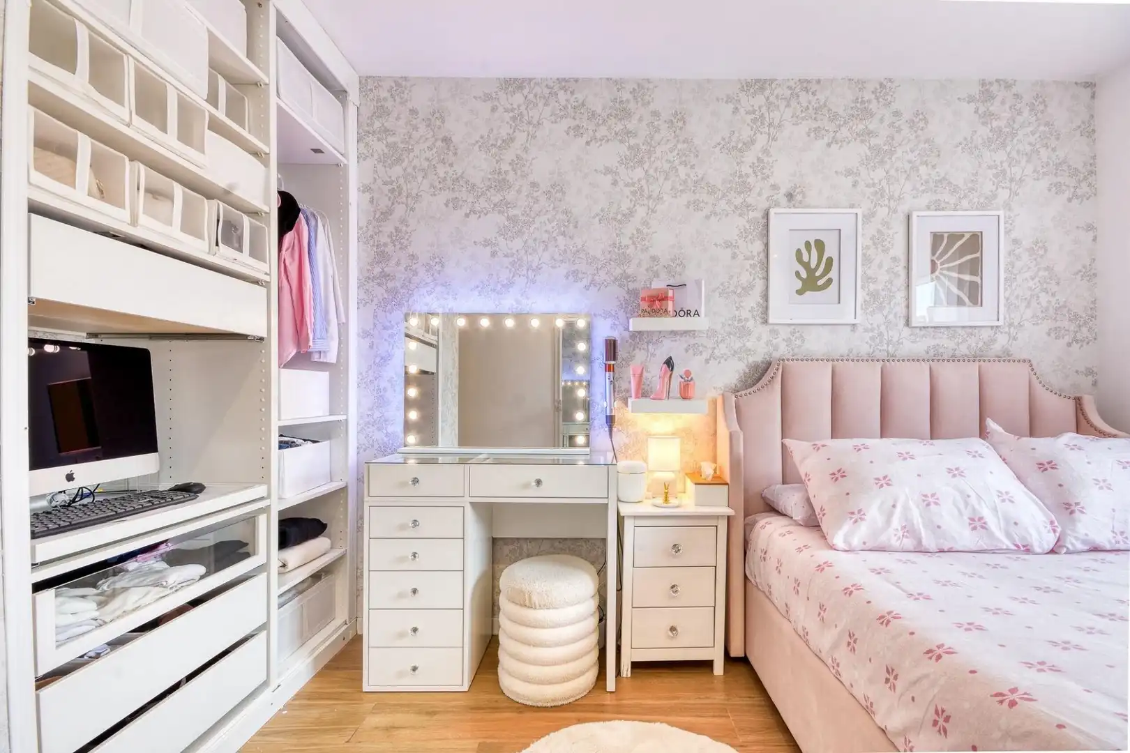 Bedroom of Flat for sale in Figueres  with Terrace, Oven and Microwave