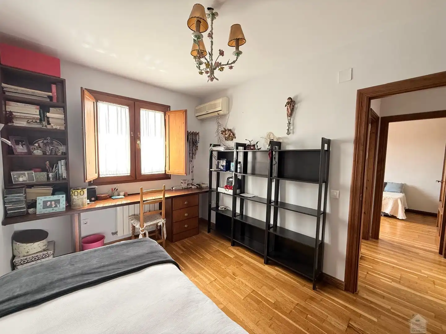 Dormitori de Casa o xalet en venda en Montequinto amb Aire condicionat, Calefacció i Parquet