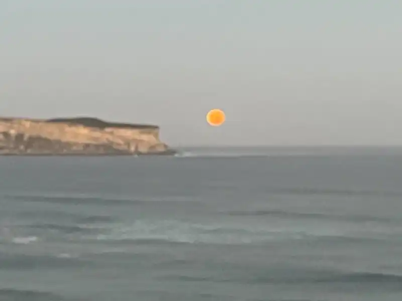 Vista exterior de Pis en venda en Suances amb Calefacció i Moblat
