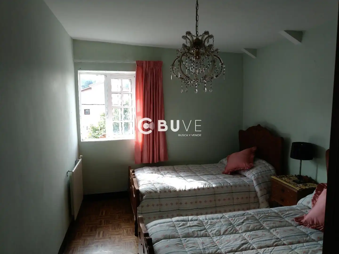 Habitación de Casa o chalet en venta en Vilagarcía de Arousa con Calefacción, Jardín privado y Terraza