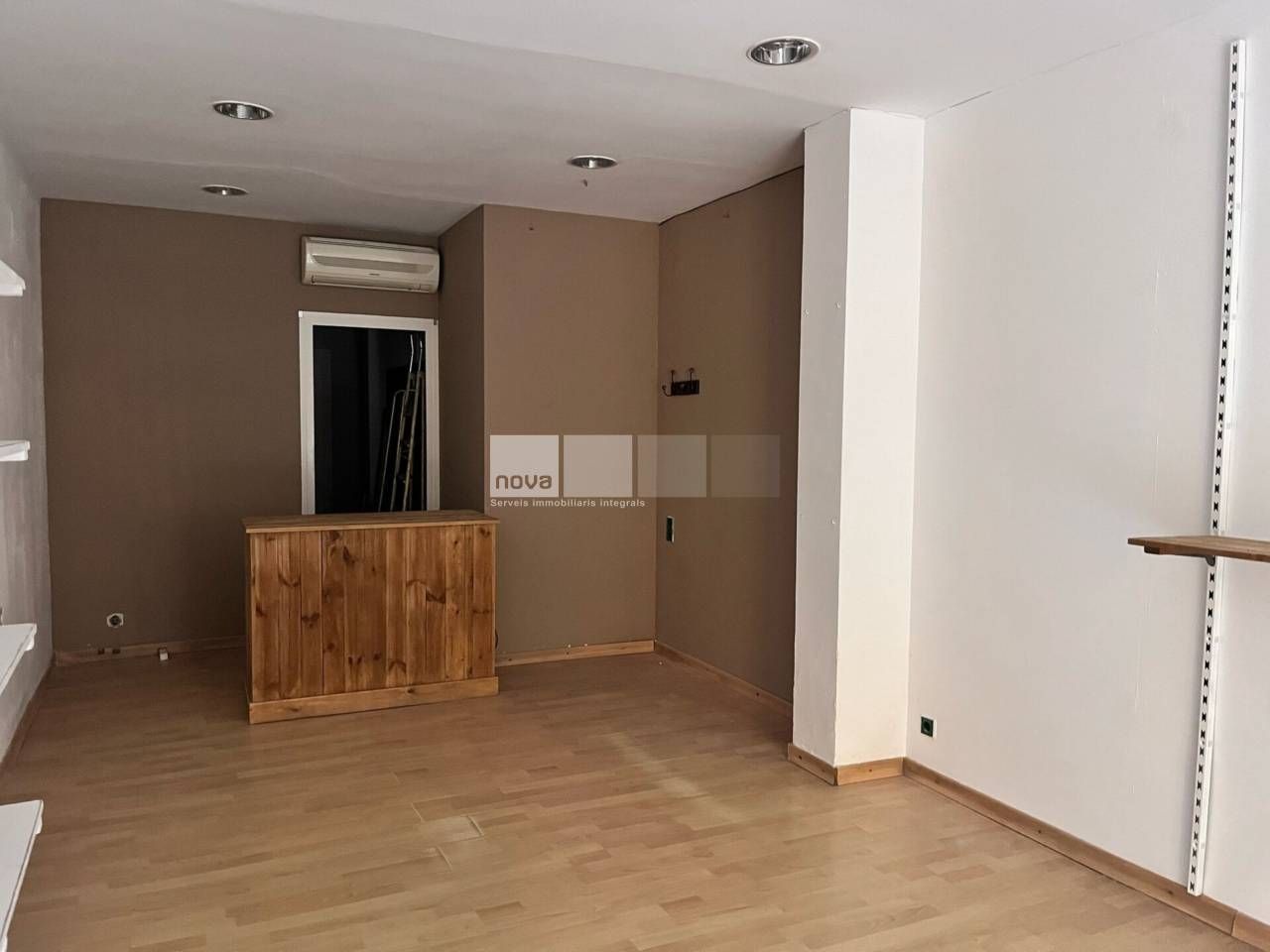 Local de alquiler en Centre