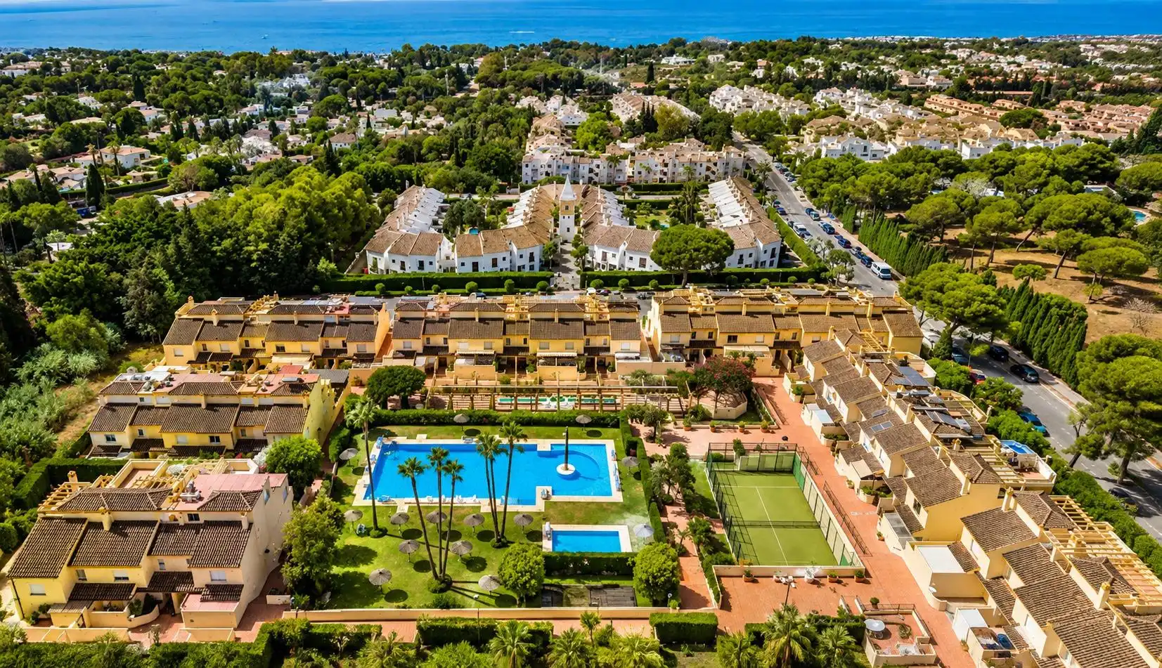Casa pareada con terraza en venta en Calle Calle Sierra de Istán, imagen 58
