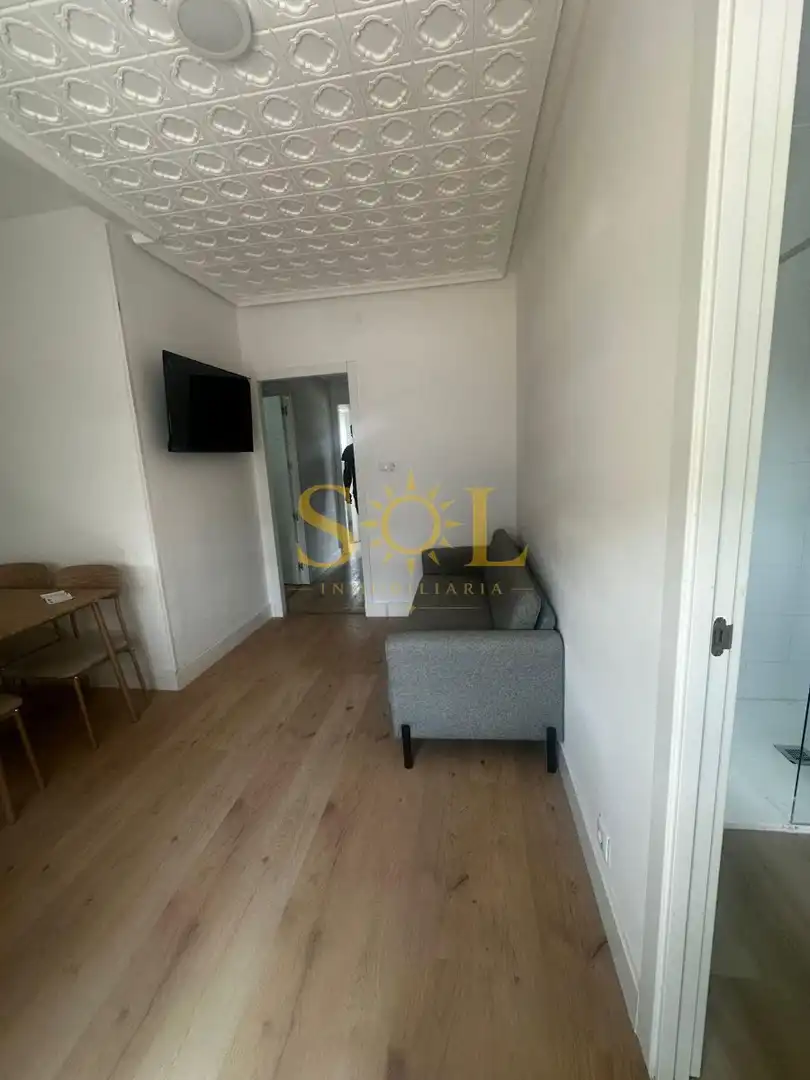 Sala d'estar de Pis de lloguer en León Capital  amb Calefacció, Traster i Moblat