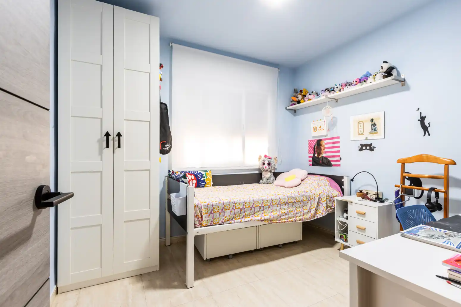 Bedroom of Flat for sale in Terrassa  with Air Conditioner, Heating and Parquet flooring