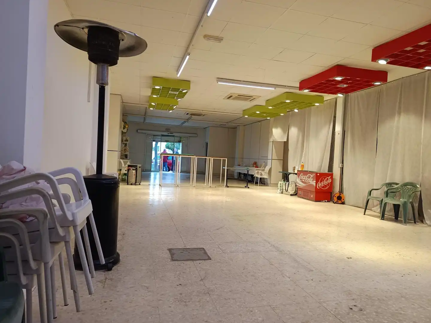 Gewerbefläche zur Miete in Calle MARIANA PINEDA, imagen 4
