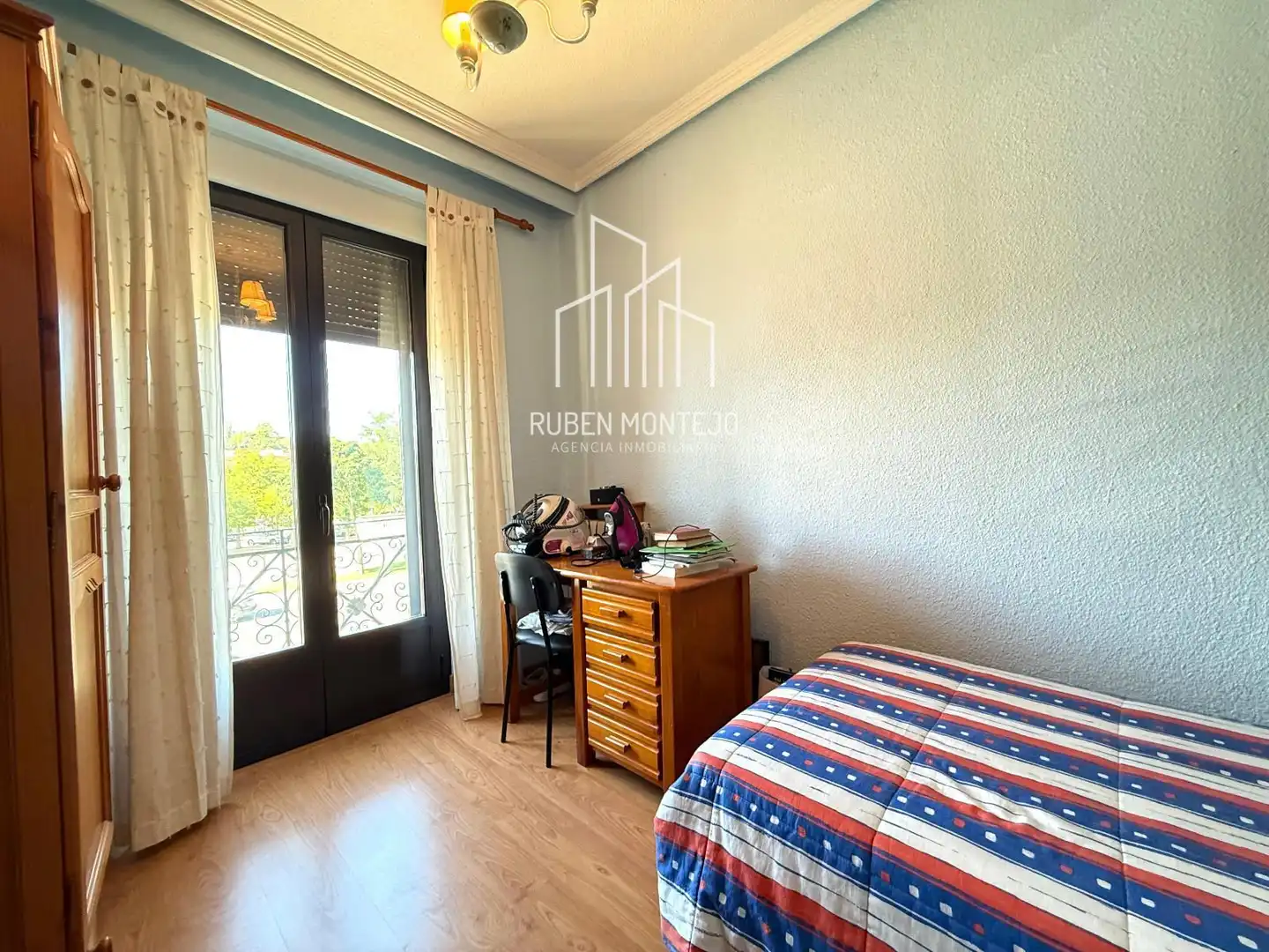 Schlafzimmer von Einfamilien-Reihenhaus zur Miete in Salamanca mit Heizung, Terrasse und Abstellraum