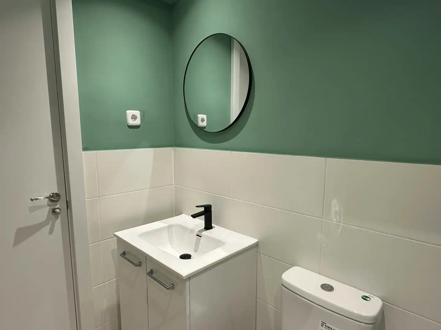 Baño de Piso de alquiler en Madrid con Calefacción, Amueblado y Lavadora