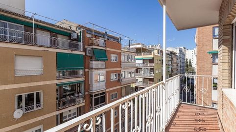 Foto 2 de Piso en venta en Calle Cisne, Pajaritos, Granada Capital