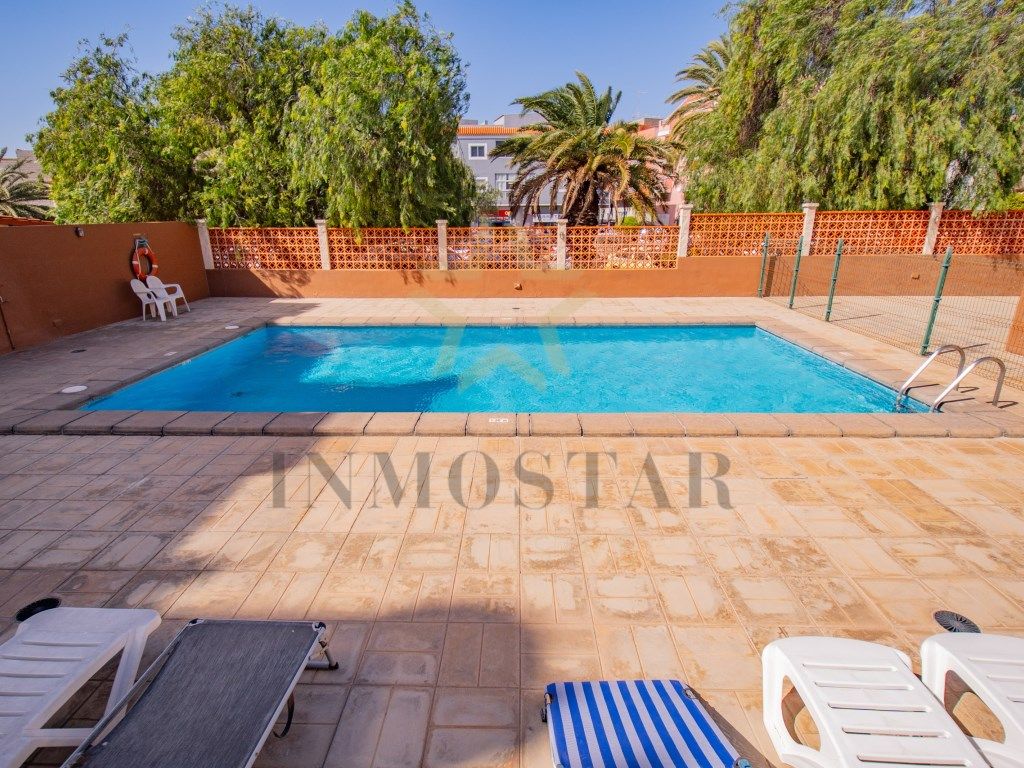 Swimming pool of House or chalet for sale in Arona  with Air Conditioner, Terrace and Swimming Pool