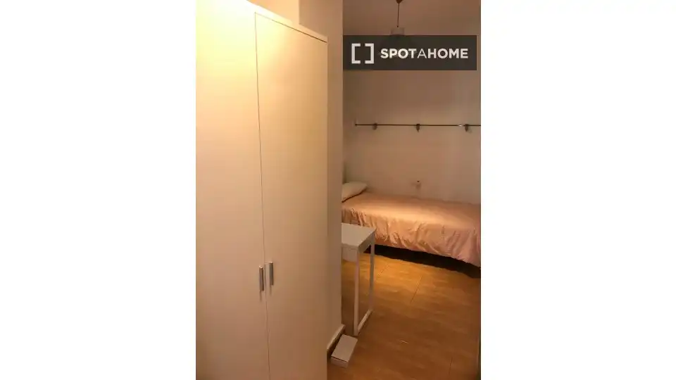 Room in El Botànic