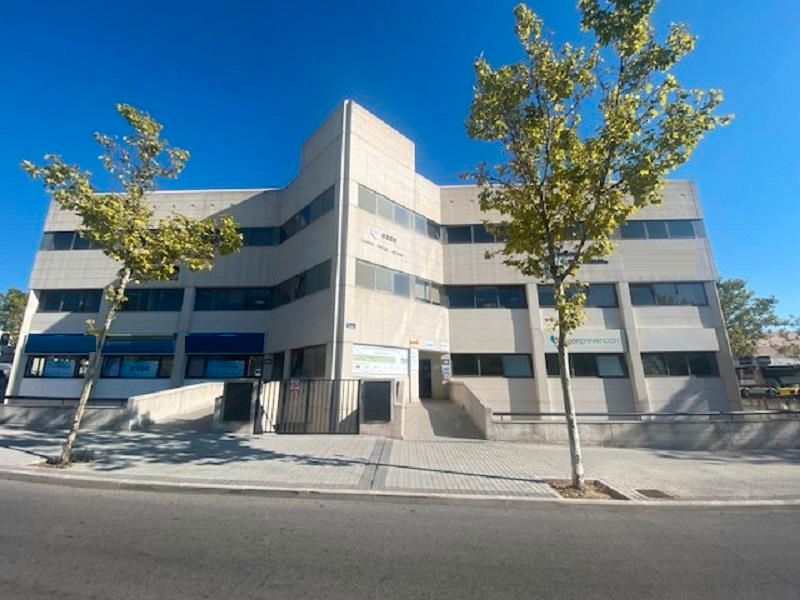 Exterior view of Office for sale in Las Rozas de Madrid  with Air Conditioner and Heating