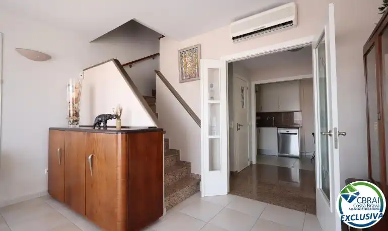 Casa adosada en venta en Llançà con Aire acondicionado, Calefacción y Terraza
