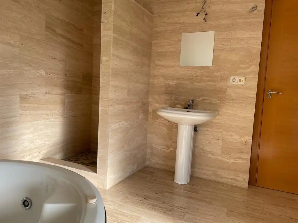 Baño de Ático de alquiler en Murcia con Aire acondicionado, Calefacción y Terraza