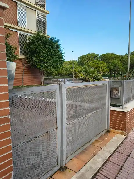 Vista exterior de Pis en venda en Castellón de la Plana / Castelló de la Plana amb Balcó
