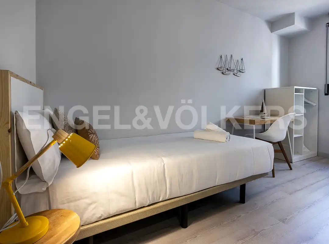 Schlafzimmer von Wohnung zur Miete in L'Hospitalet de Llobregat mit Klimaanlage, Heizung und Parkett