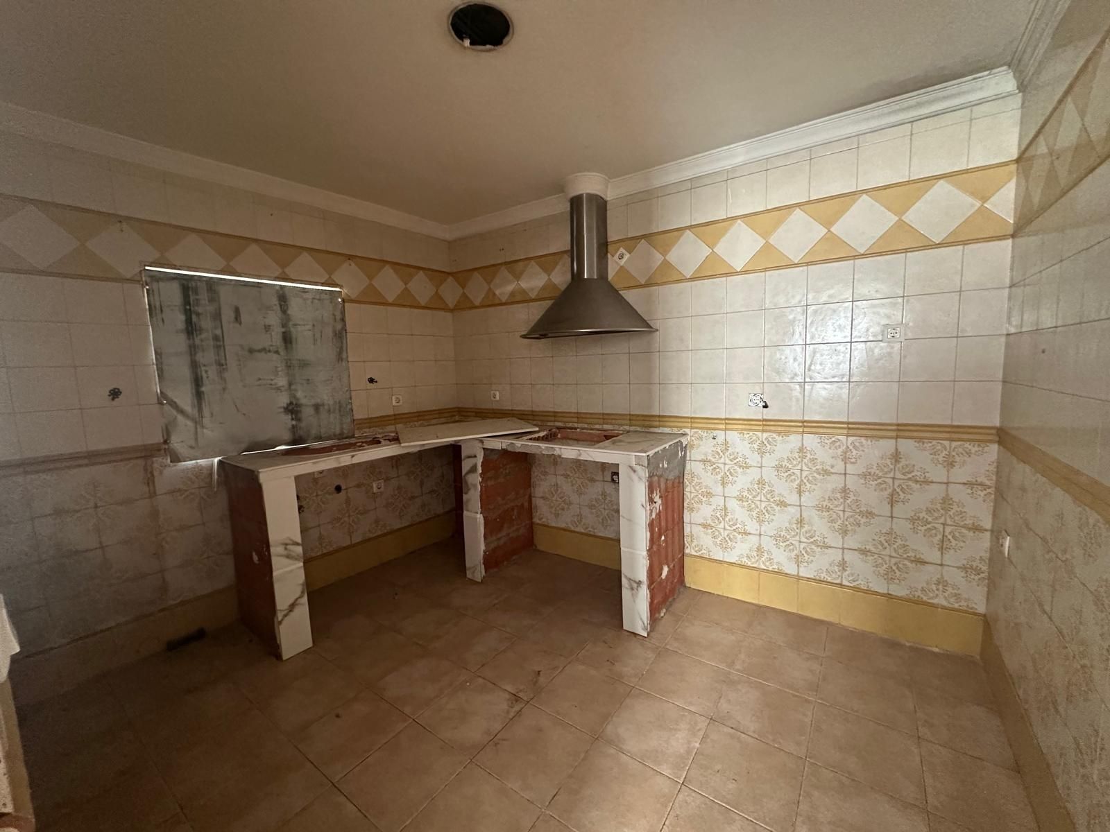 Kitchen of House or chalet for sale in Chiclana de la Frontera