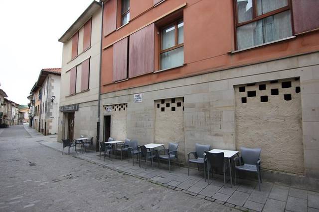 Local comercial en Venta en Mayor Kalea en Alegría-Dulantzi