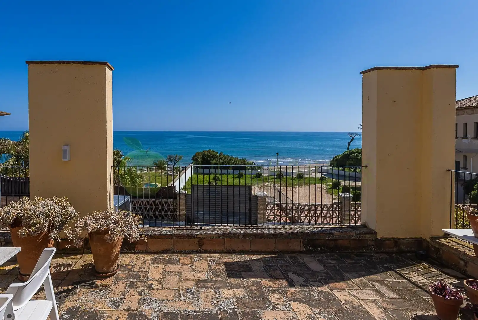Terrassa de Casa o xalet en venda en Vilanova i la Geltrú amb Aire condicionat, Calefacció i Jardí privat