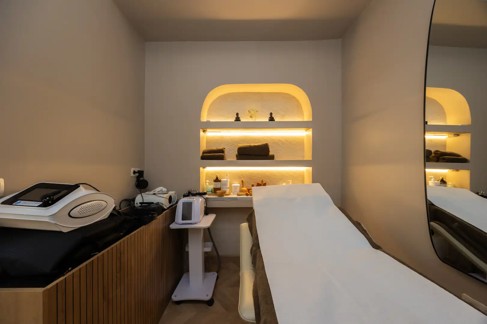 Habitación de Local en traspaso en Madrid con Aire acondicionado y Calefacción