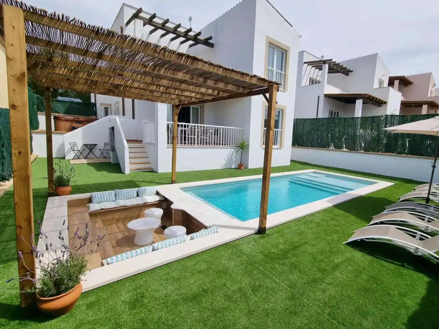 Schwimmbecken von Wohnung zum Verkauf in Manacor mit Klimaanlage, Privatgarten und Abstellraum
