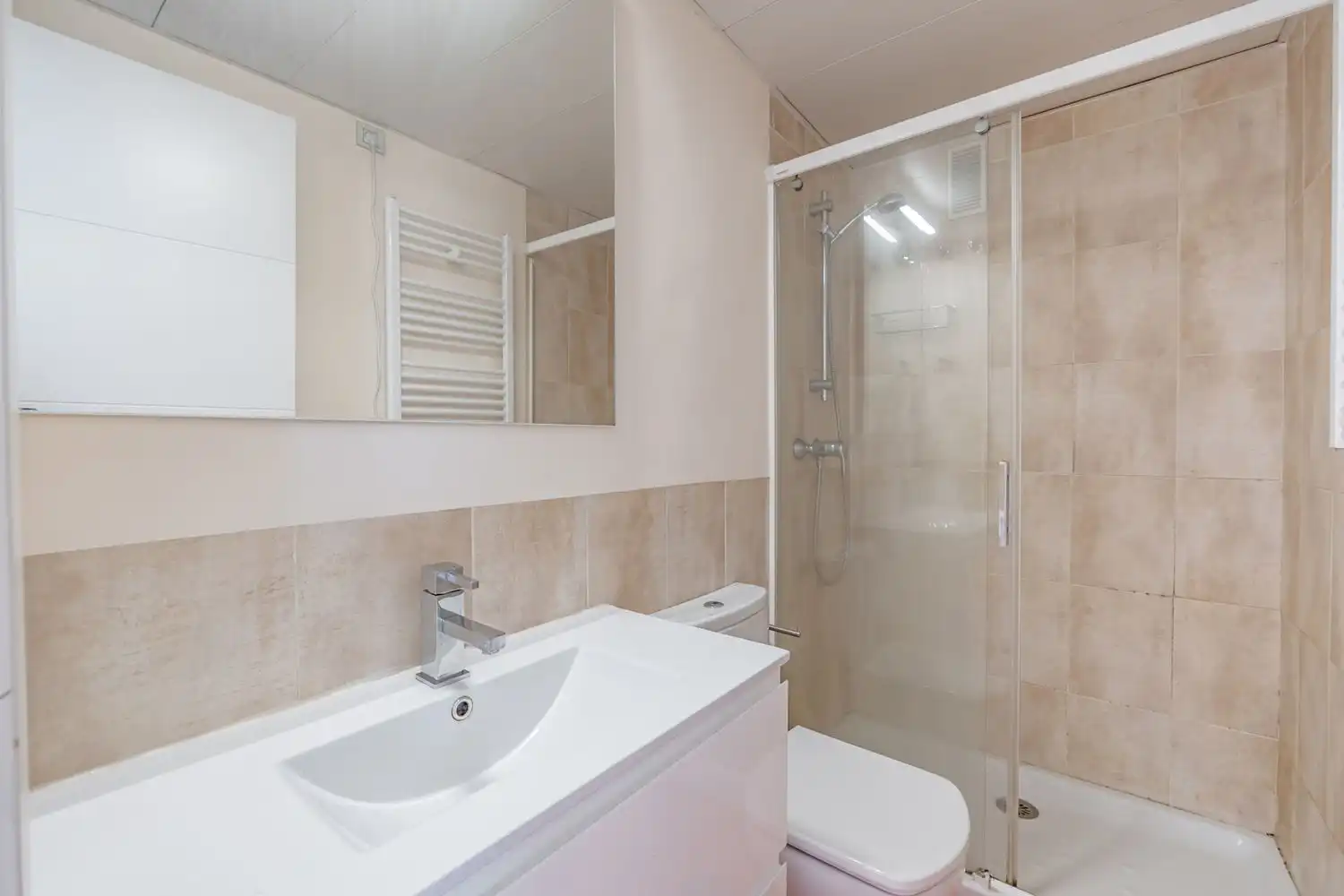 Wohnung mit Aufzug zum Verkauf in Calle María Guerrero, imagen 4