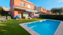 Swimming pool of Single-family semi-detached for sale in Girona Capital  with Heating, Private garden and Parquet flooring