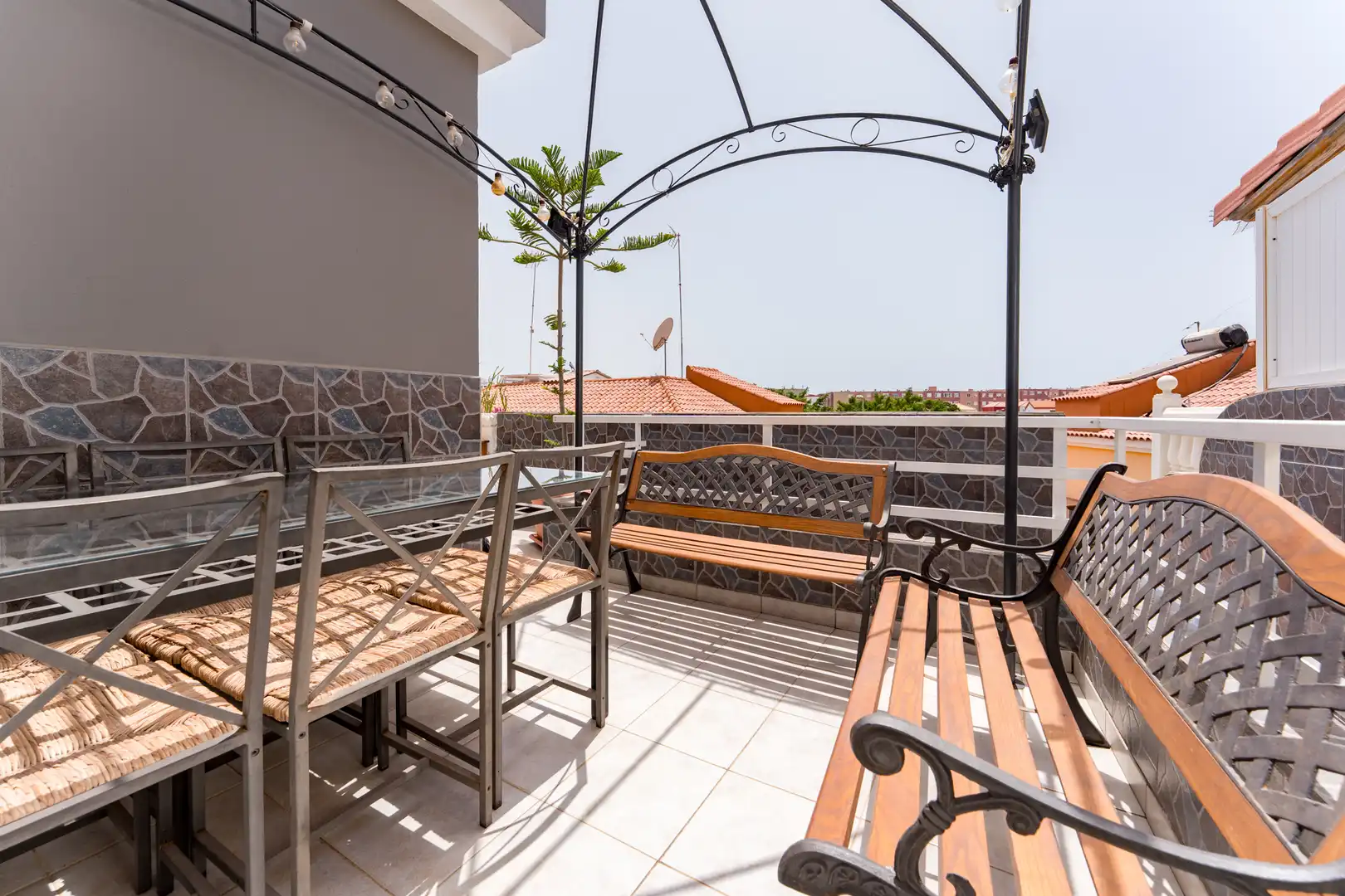 Terrassa de Casa adosada en venda en San Bartolomé de Tirajana amb Aire condicionat, Calefacció i Terrassa