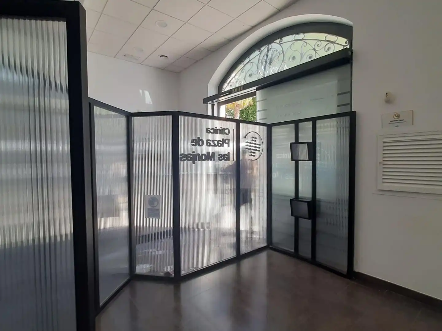 Local de alquiler en Huelva con Aire acondicionado, Calefacción y Internet