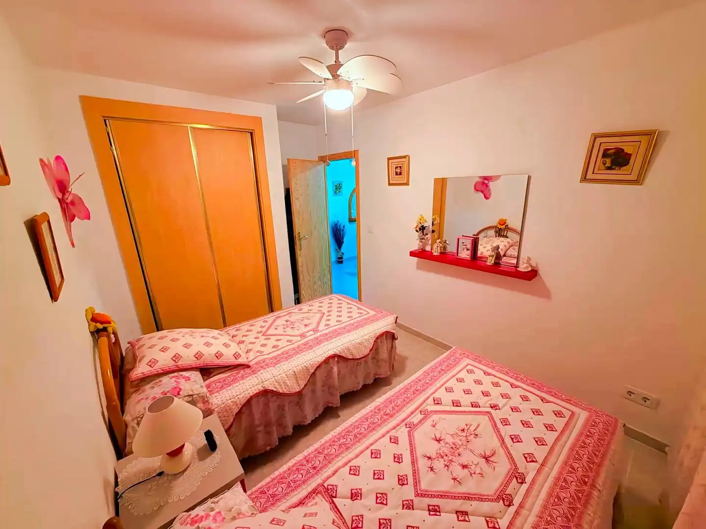 Habitación de Casa adosada en venta en Los Alcázares con Aire acondicionado y Alarma