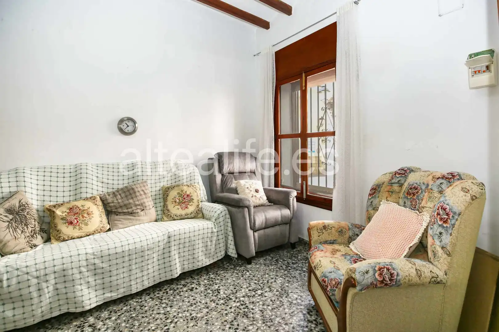 Sala de estar de Casa adosada en venta en Polop con Aire acondicionado, Trastero y Balcón