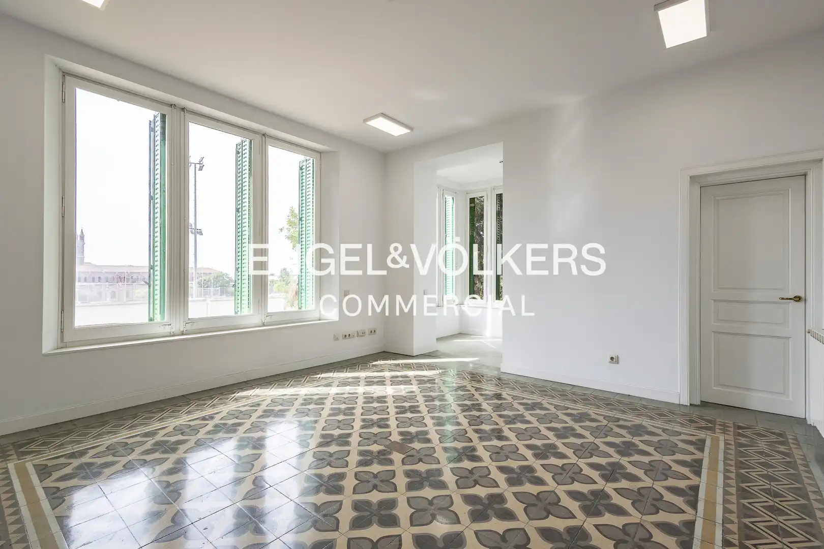 Büro zur Miete in Barcelona mit Klimaanlage und Terrasse