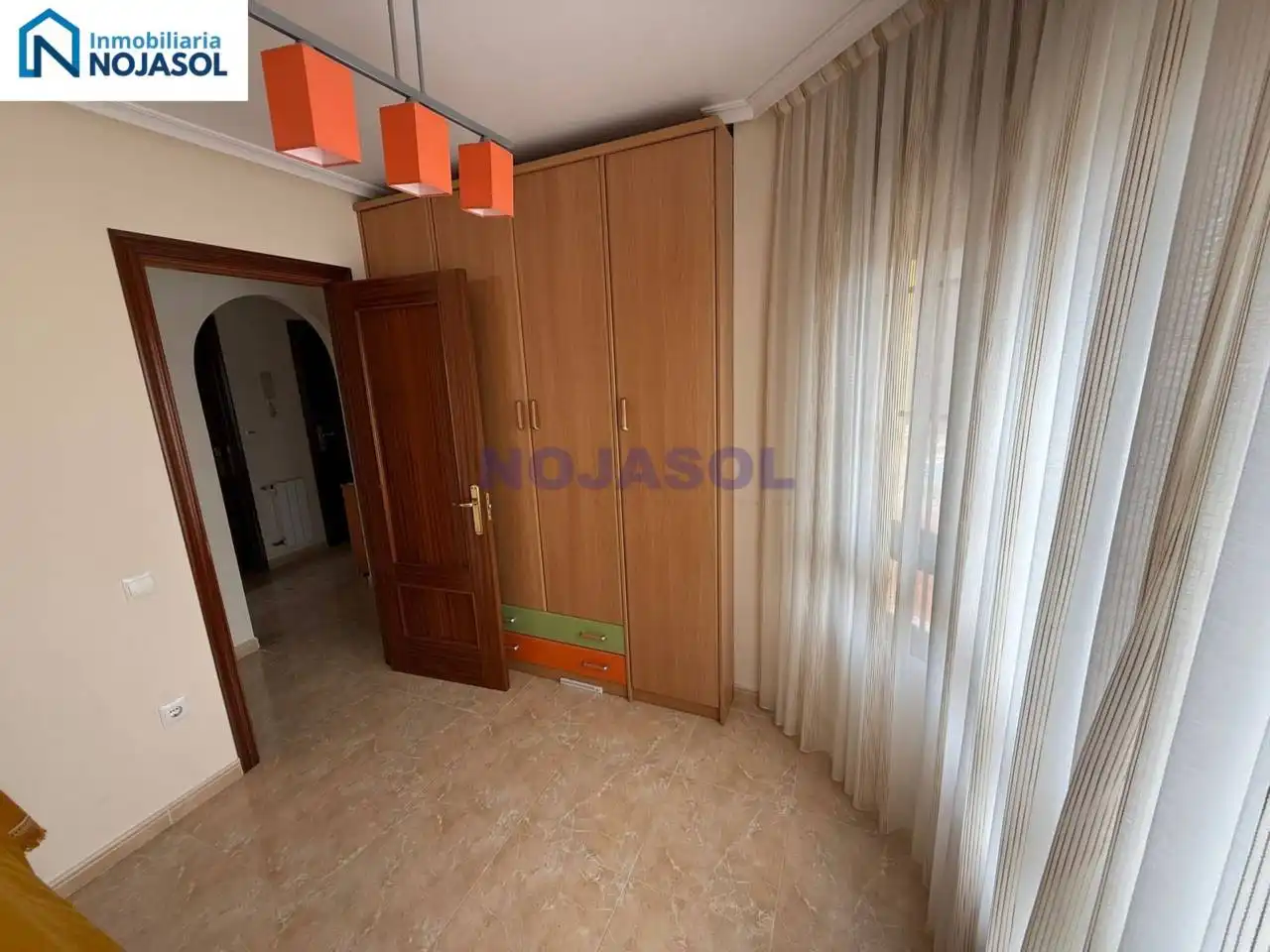 Habitación de Apartamento de alquiler en Noja con Calefacción, Terraza y Amueblado