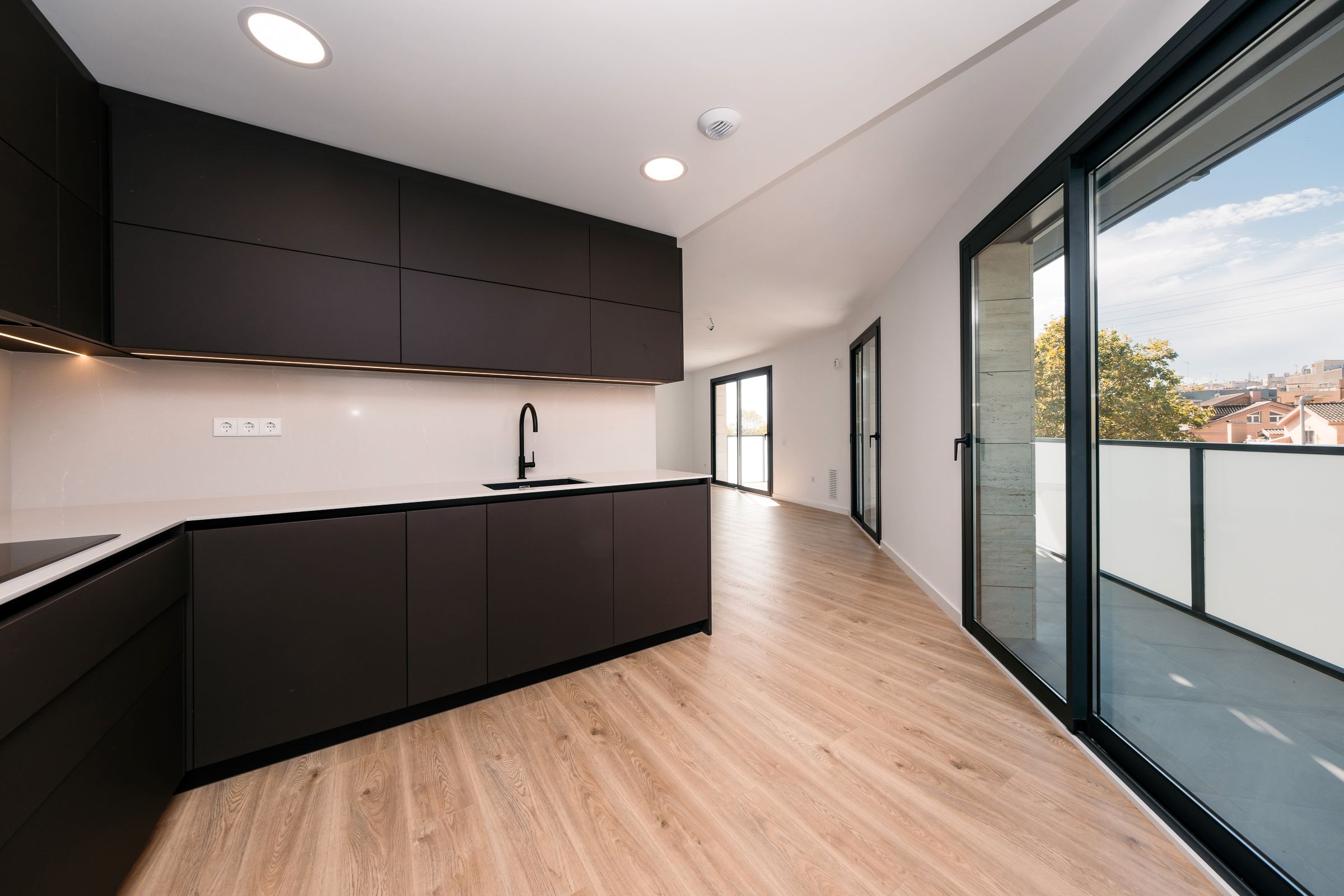 House or chalet for sale in Carrer de la Farigola, La Roureda