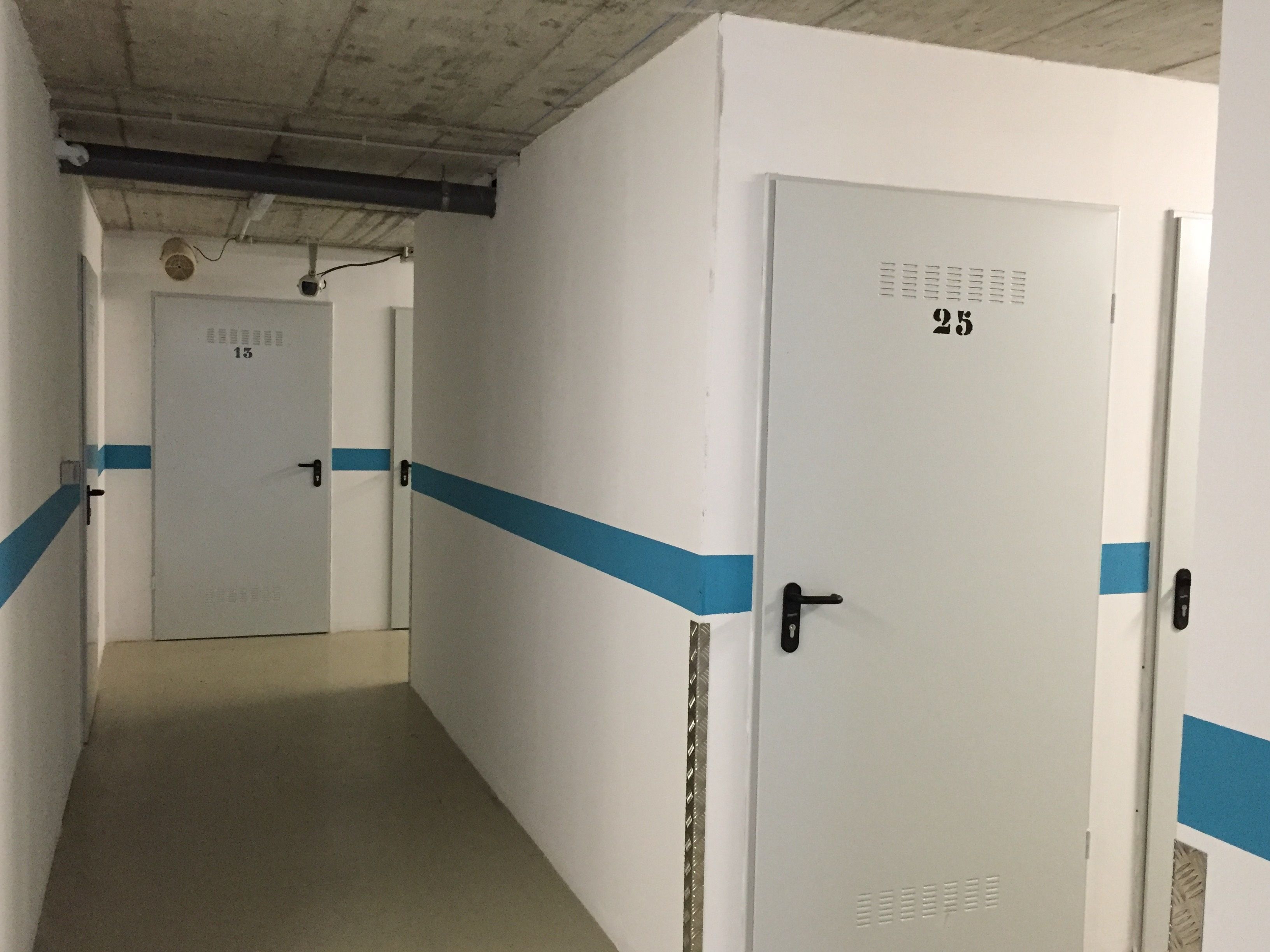 Box room to rent in  Lleida Capital