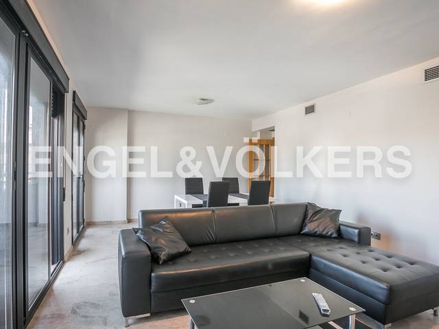 Ático en Alquiler en Penya - Roja - Avda. Francia