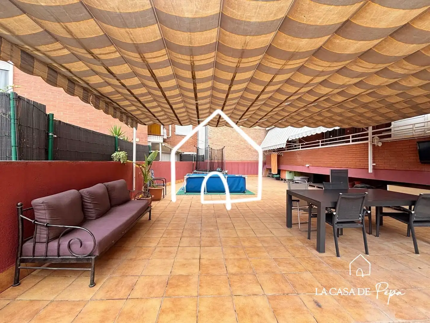 Flat with terrace for sale in La Roureda