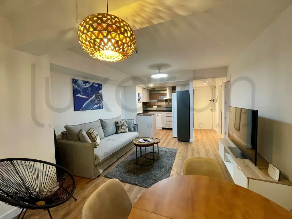 Apartamento en venta en Vielha e Mijaran