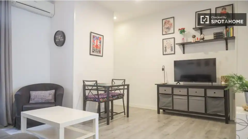 Appartamento in affitto a Tetuán, imagen 2