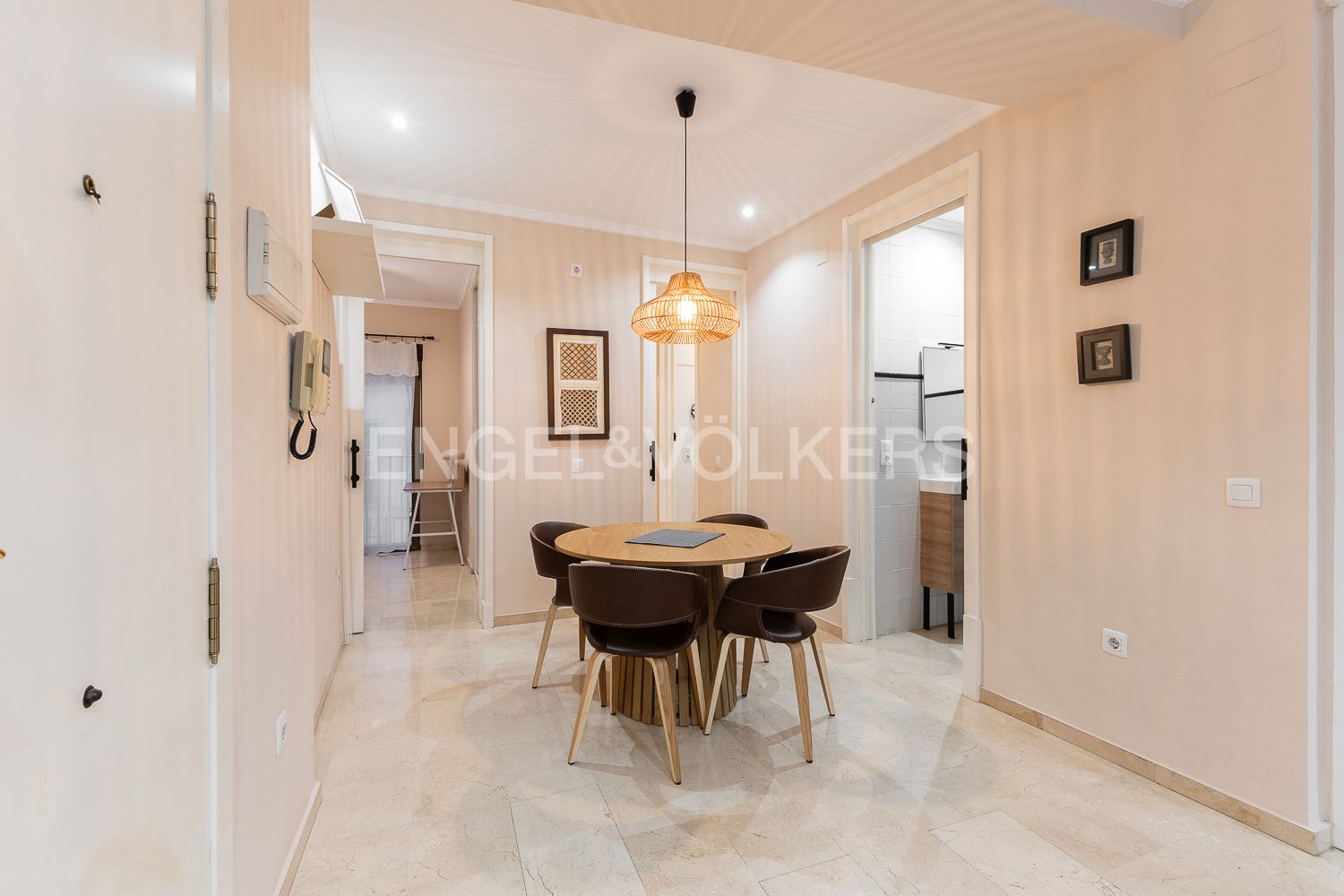 Menjador de Apartament en venda en  Valencia Capital amb Aire condicionat, Calefacció i Balcó