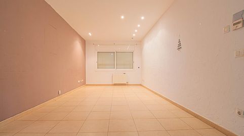 Foto 4 de Planta baja en venta en Carrer Carrer Tapoiles, Eixample - Horta Capallera, Figueres