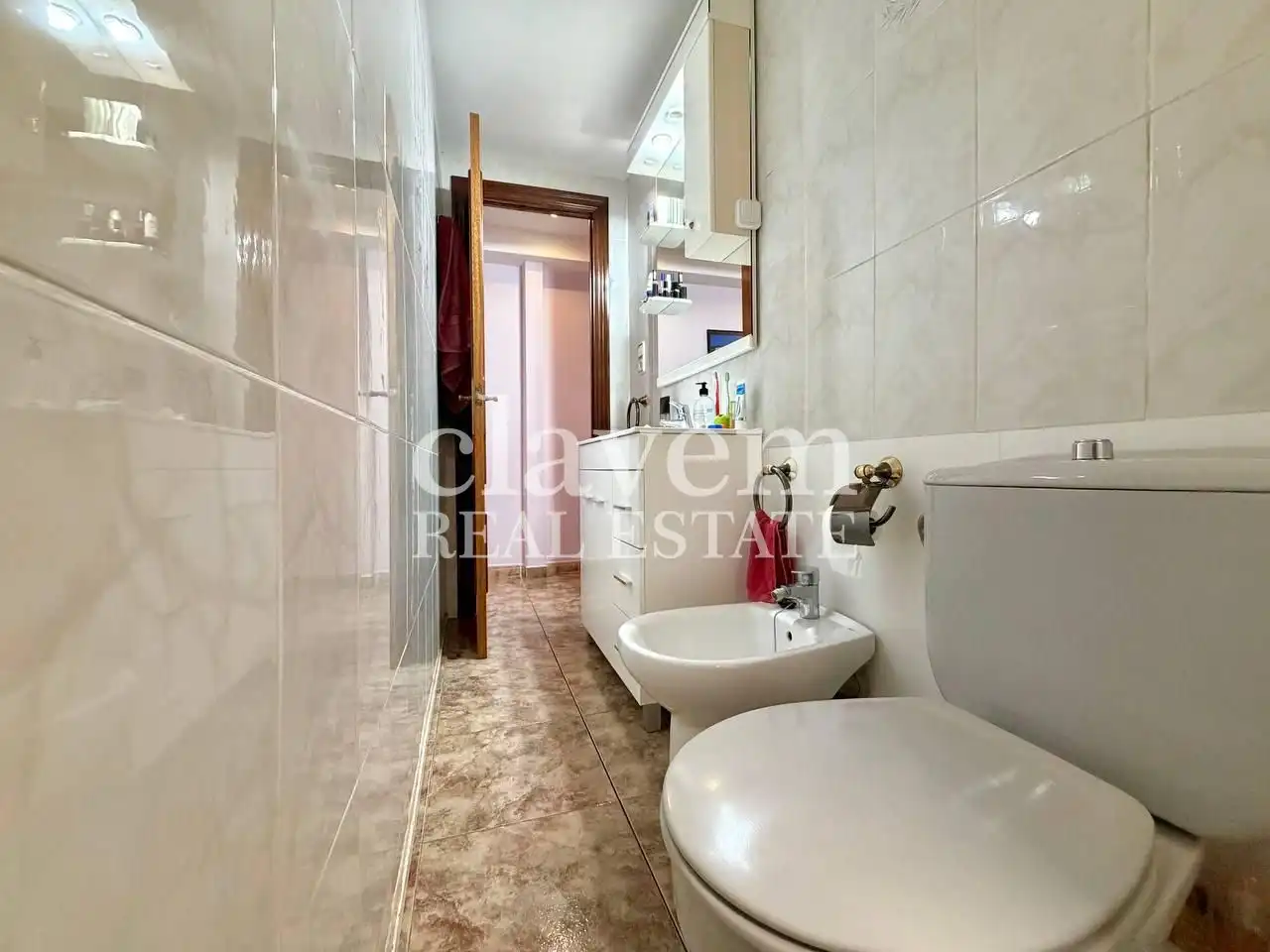 Badezimmer von Dachboden zum Verkauf in L'Hospitalet de Llobregat mit Klimaanlage und Terrasse