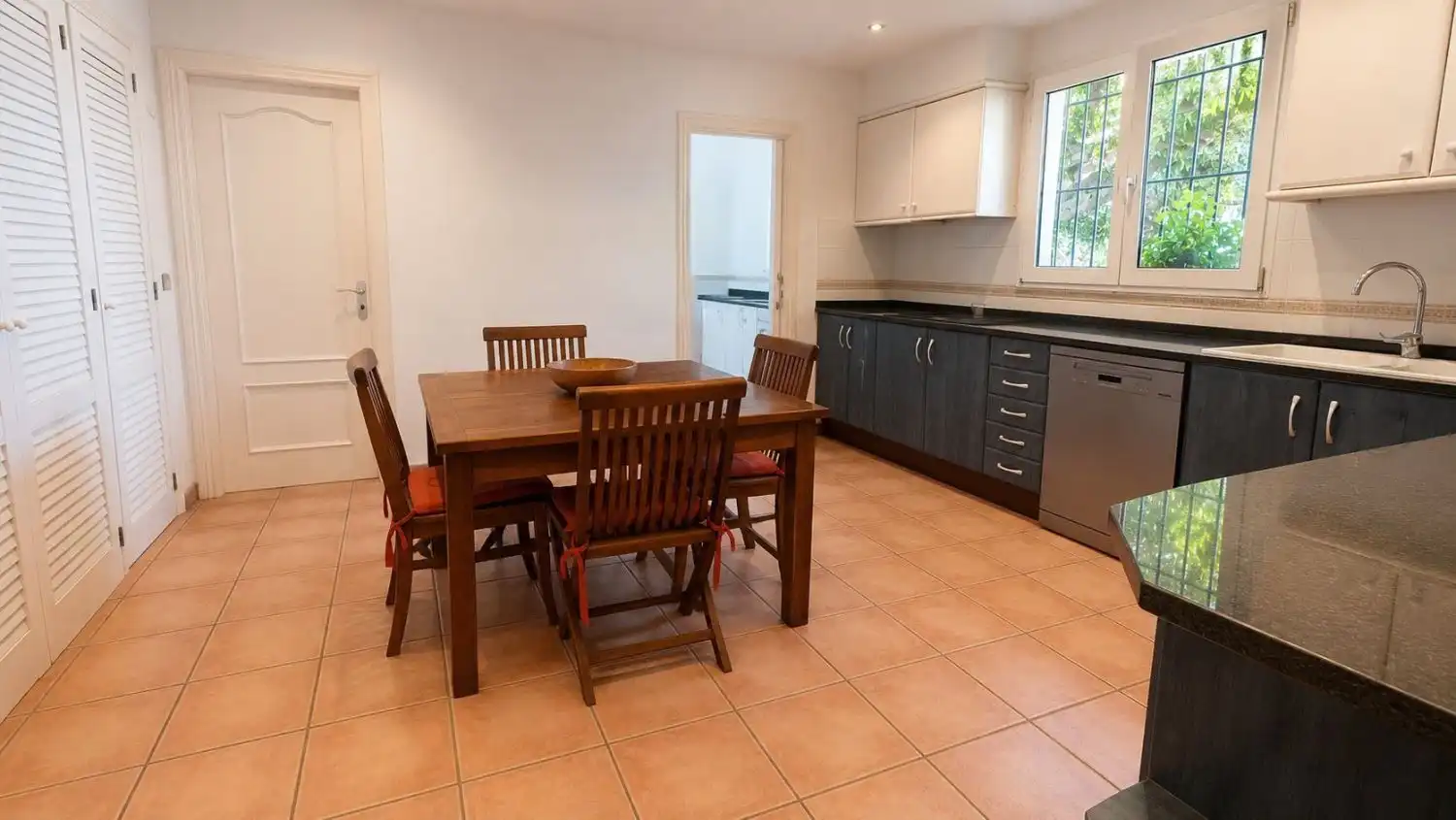 Cocina de Casa o chalet en venta en Benicasim / Benicàssim con Calefacción, Terraza y Trastero