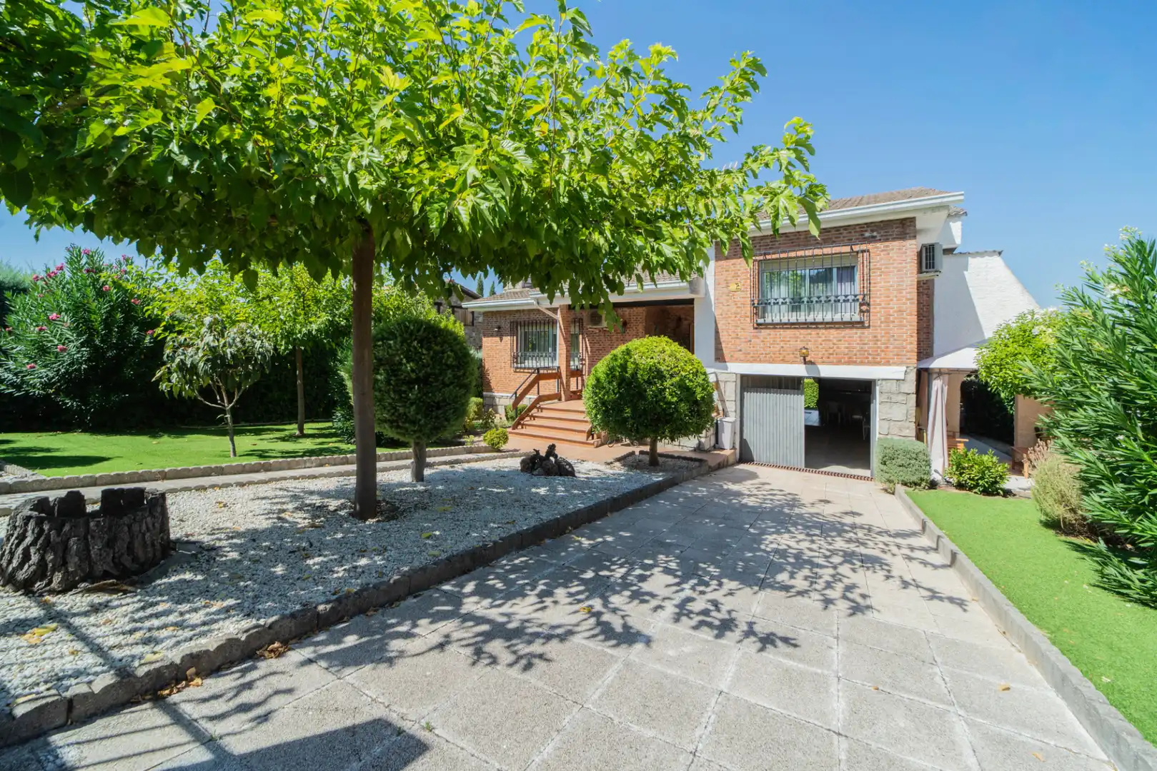 Exterior view of Houses for sale in Santa Cruz del Retamar  with Air Conditioner, Heating and Private garden