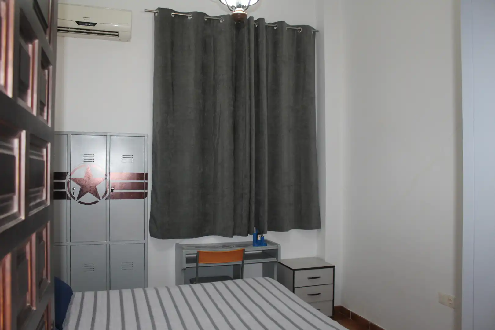 Habitación de Casa o chalet en venta en Villaverde del Río con Aire acondicionado, Jardín privado y Trastero
