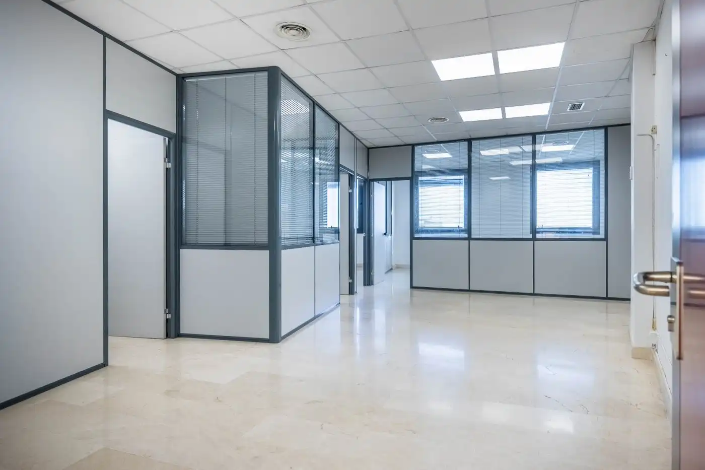 Oficina amb ascensor en venda a Pisa