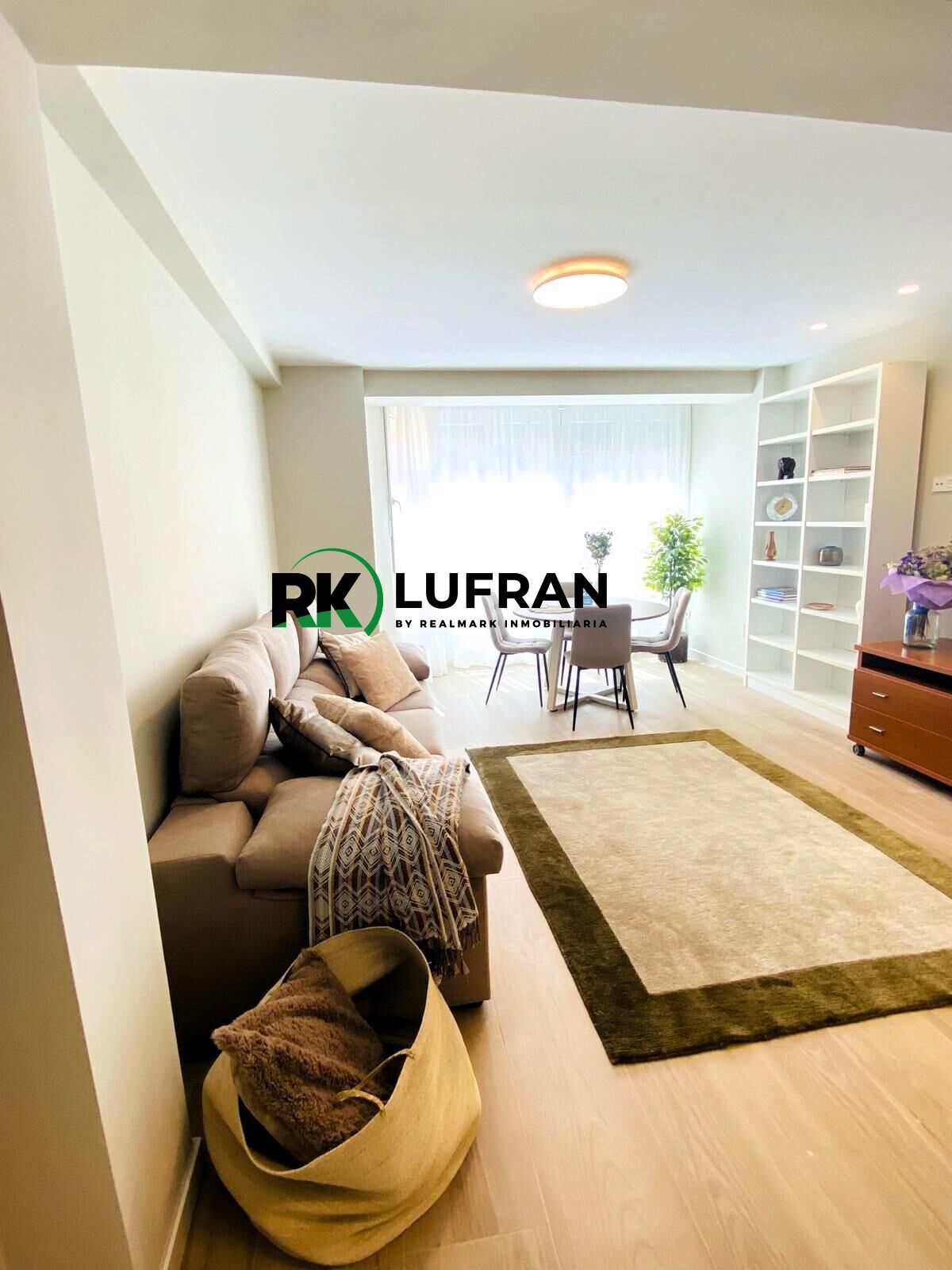 Living room of Flat to rent in Alicante / Alacant  with Air Conditioner