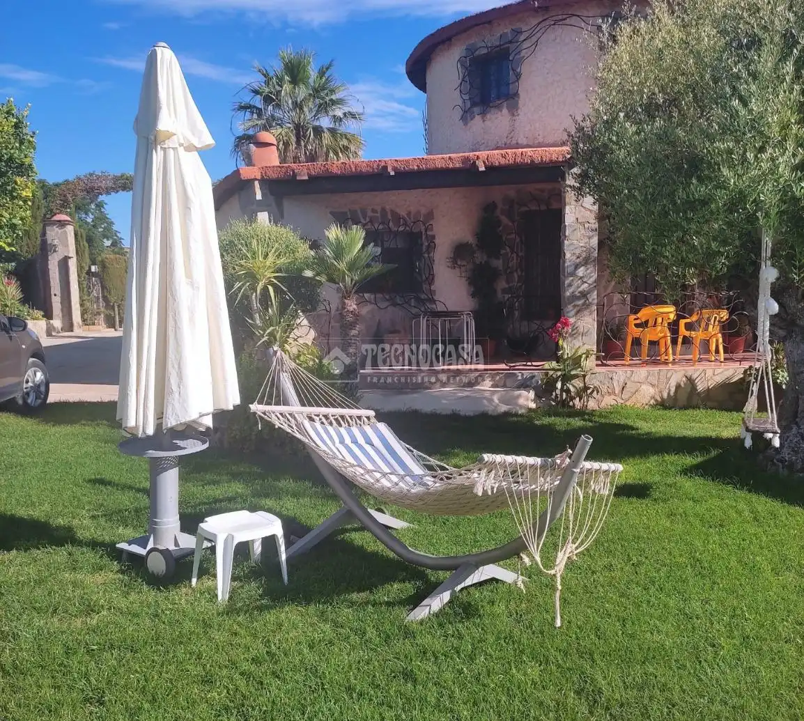 Garden of Country homes for sale in Marchena  with Air Conditioner and Swimming Pool