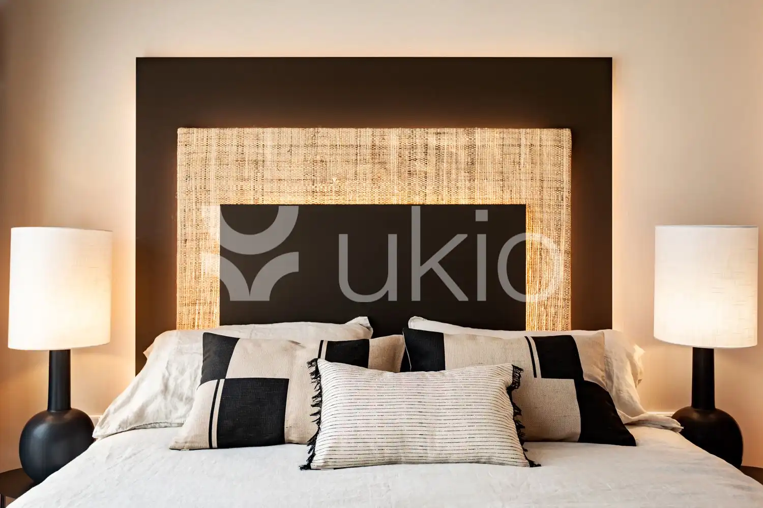 Apartment with lift to rent in Carrer de la Diputació, imagen 16